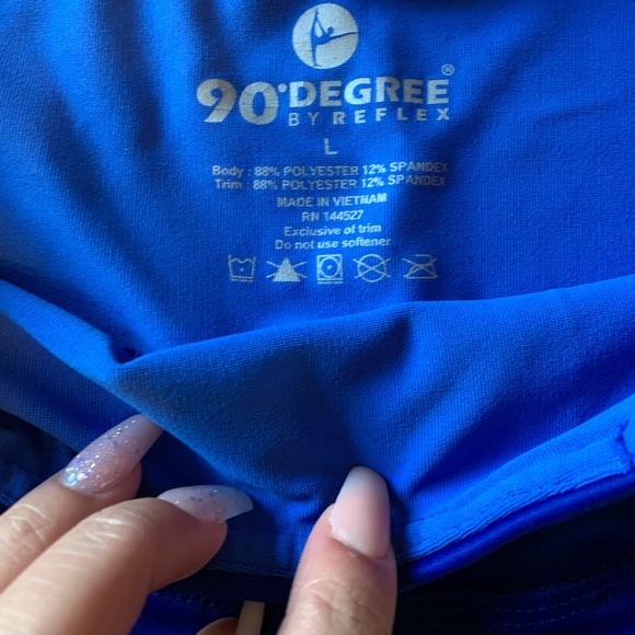 💙Super cute leggings! Hardly worn!💜 - Picture 3 of 5